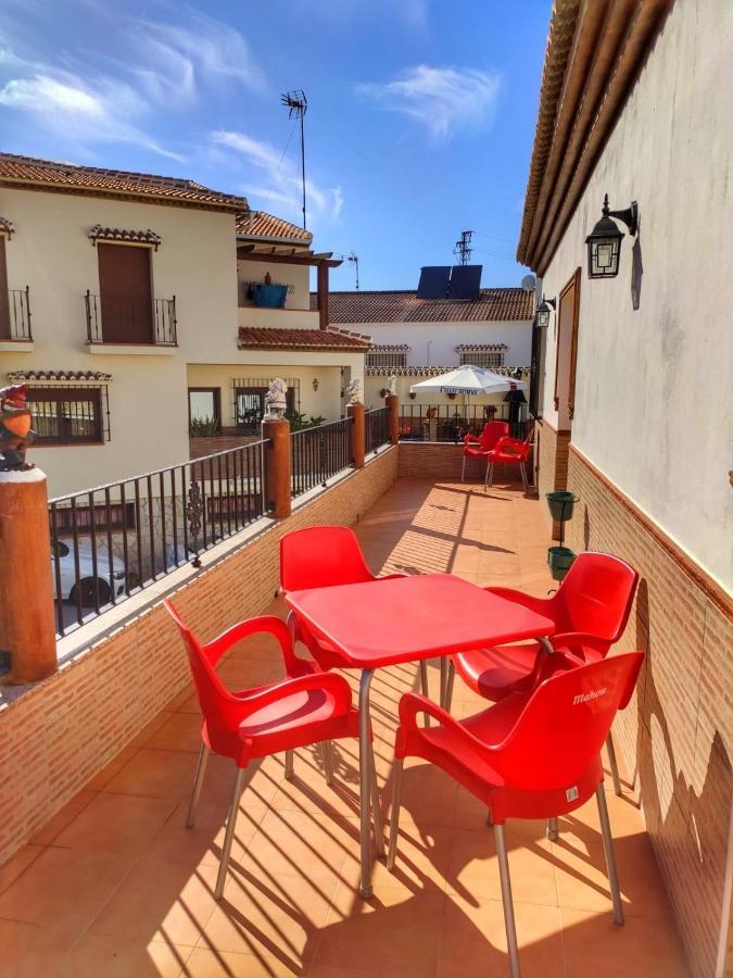 Casa Amplia Con Terraza En La Vinuela Villa Buitenkant foto