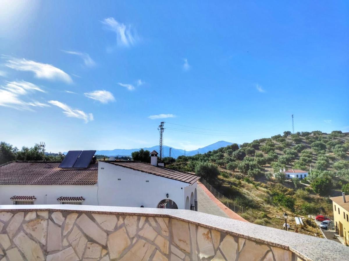 Casa Amplia Con Terraza En La Vinuela Villa Buitenkant foto